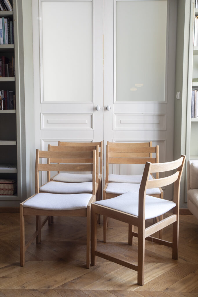 Krzesła Kurt Østervig